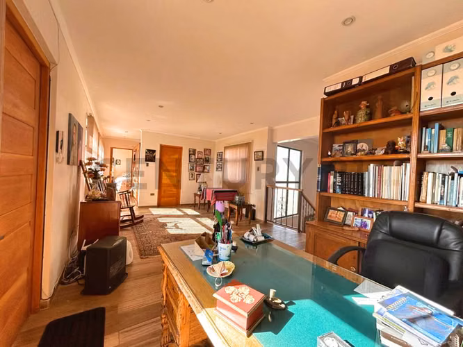 Casa amoblada en Arriendo en Rosario de Peñuelas