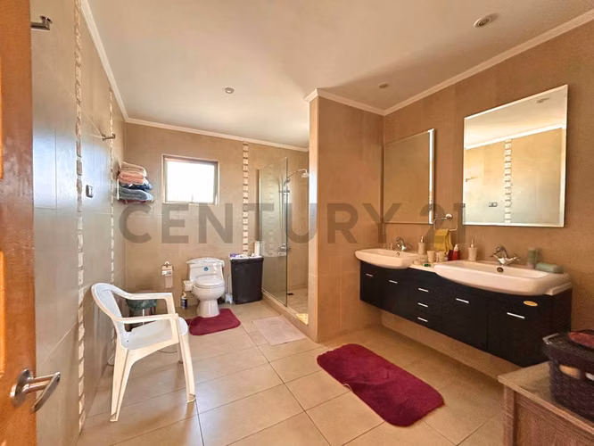 Casa amoblada en Arriendo en Rosario de Peñuelas