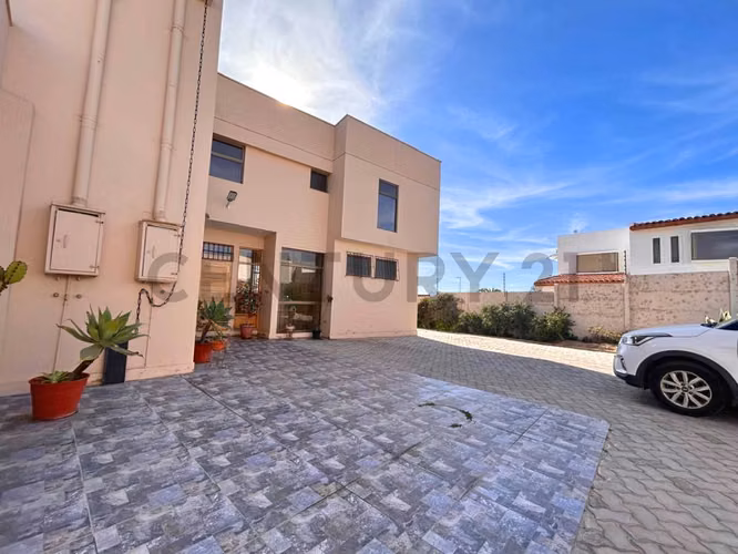 Casa amoblada en Arriendo en Rosario de Peñuelas