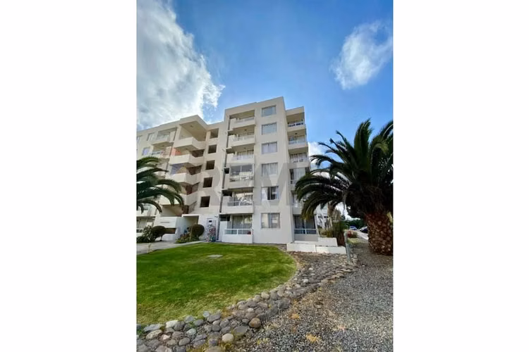Departamento en la serena 3d 2b