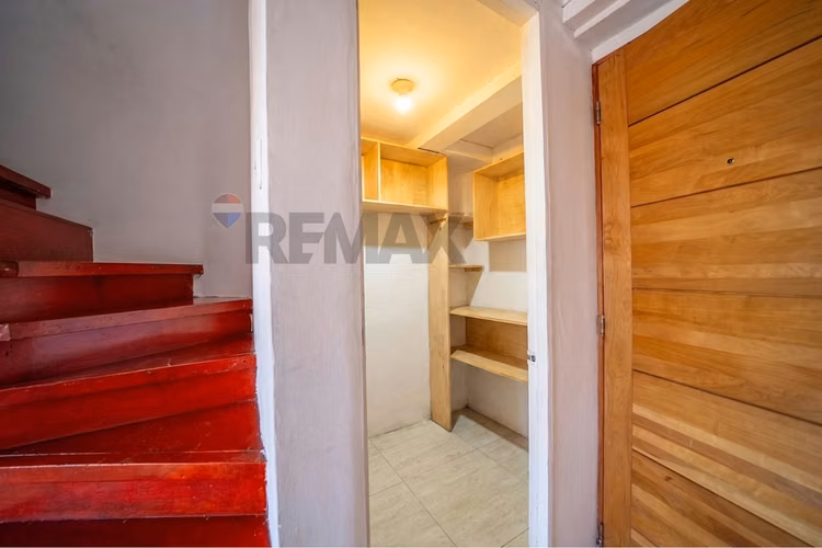 Departamento en venta 3d 1b en la reina