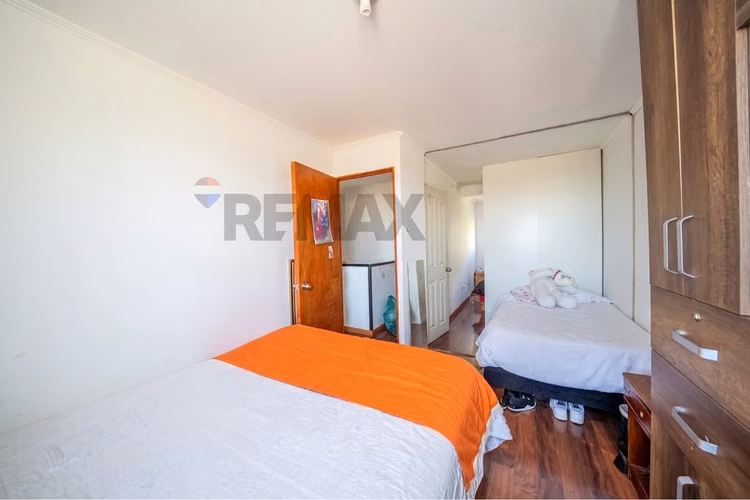 Departamento en venta 3d 1b en la reina