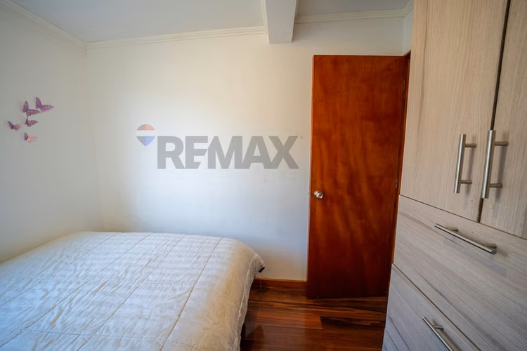 Departamento en venta 3d 1b en la reina