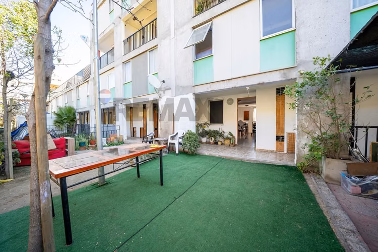 Departamento en venta 3d 1b en la reina