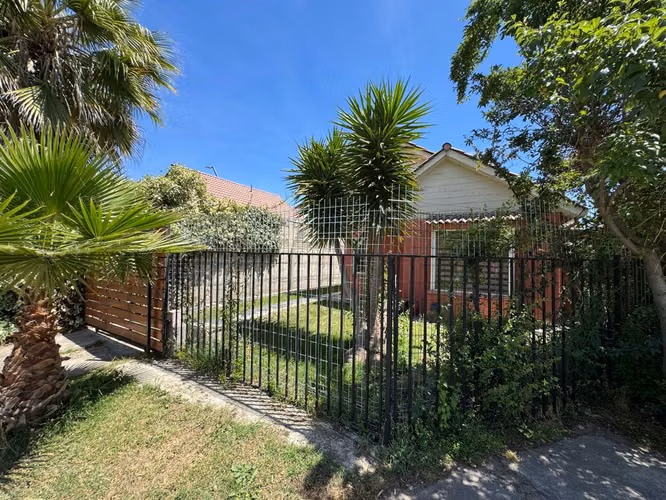 SE VENDE HERMOSA CASA SECTOR LARAPINTA
