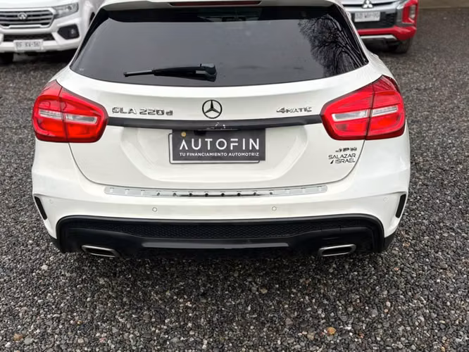 MERCEDES BENZ Gla 200 220 CDI 2016
