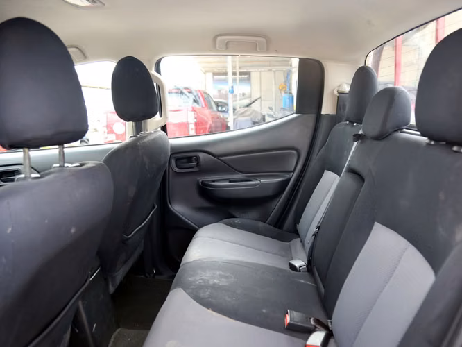 MITSUBISHI L200 2022