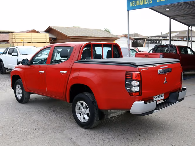 MITSUBISHI L200 2022