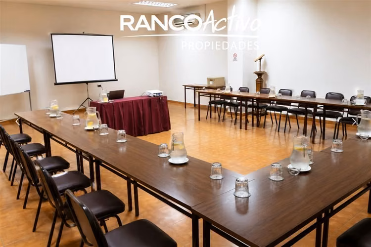 Local Comercial y oficinas en arriendo en San Fernando
