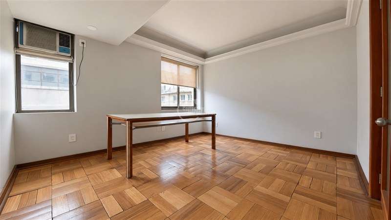 Oficina en arriendo en Santiago - Imagen 4