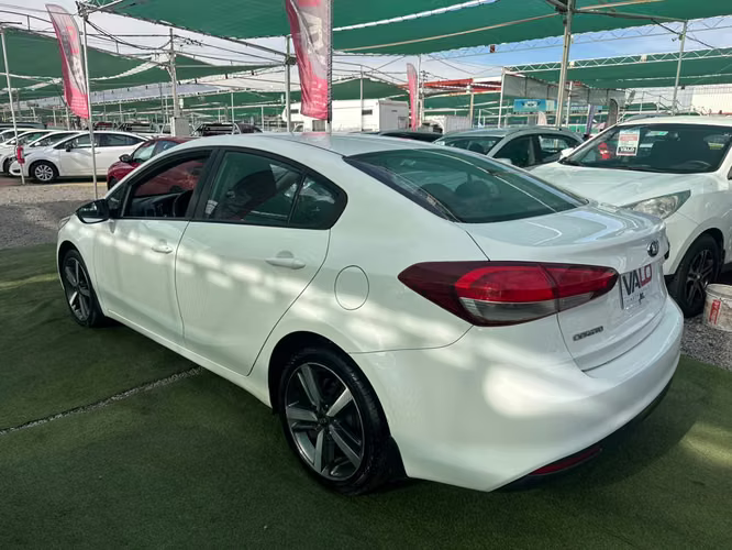 KIA CERATO 2017