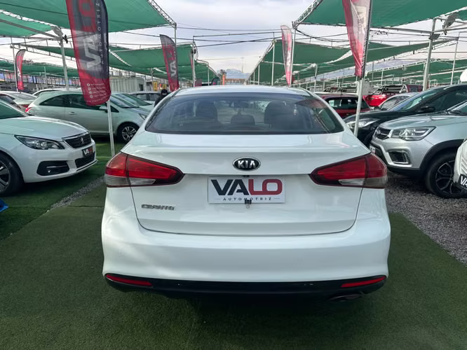 KIA CERATO 2017