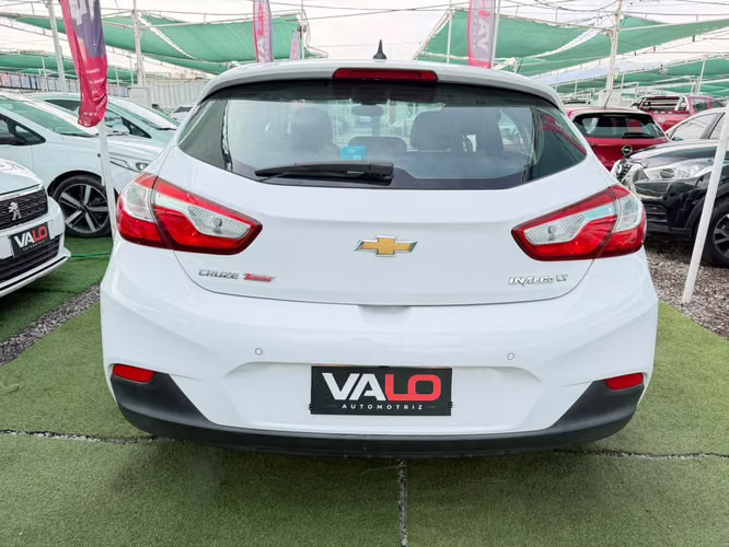 CHEVROLET CRUZE AUTOMATICO 2018