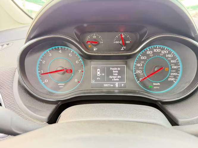 CHEVROLET CRUZE AUTOMATICO 2018