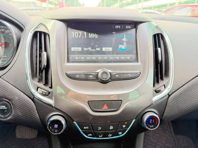 CHEVROLET CRUZE AUTOMATICO 2018