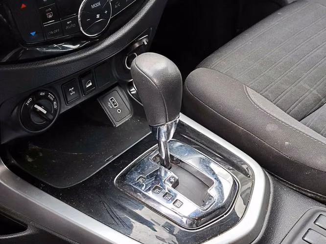 NISSAN NAVARA 2021 - Imagen 16