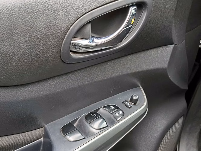 NISSAN NAVARA 2021 - Imagen 9