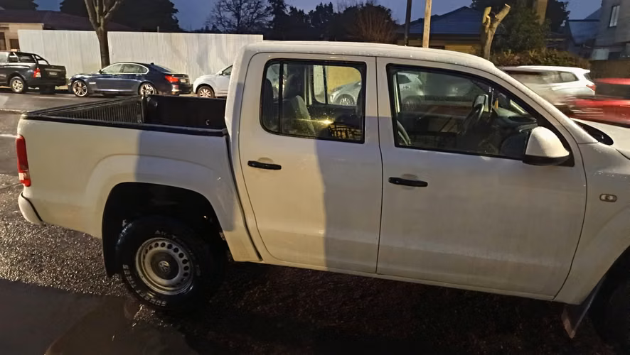 VENDO EXCELENTE CAMIONETA MUY ECOMONICA