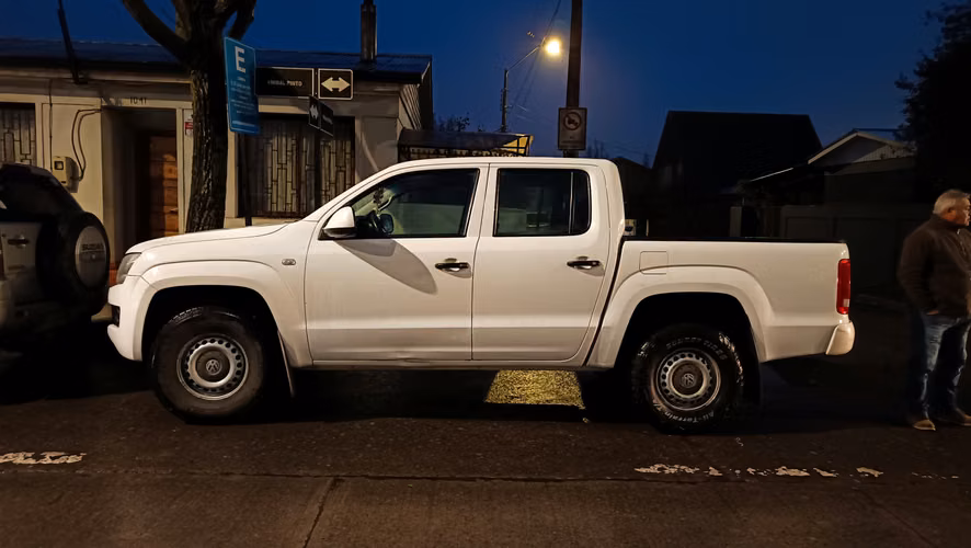 VENDO EXCELENTE CAMIONETA MUY ECOMONICA