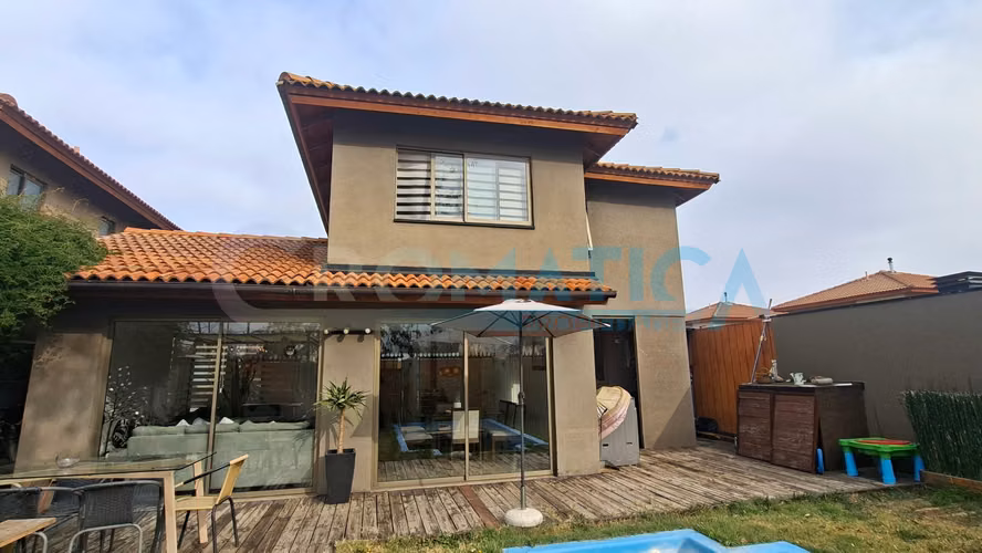 Arriendo casa En Condominio La Viña, Machalí