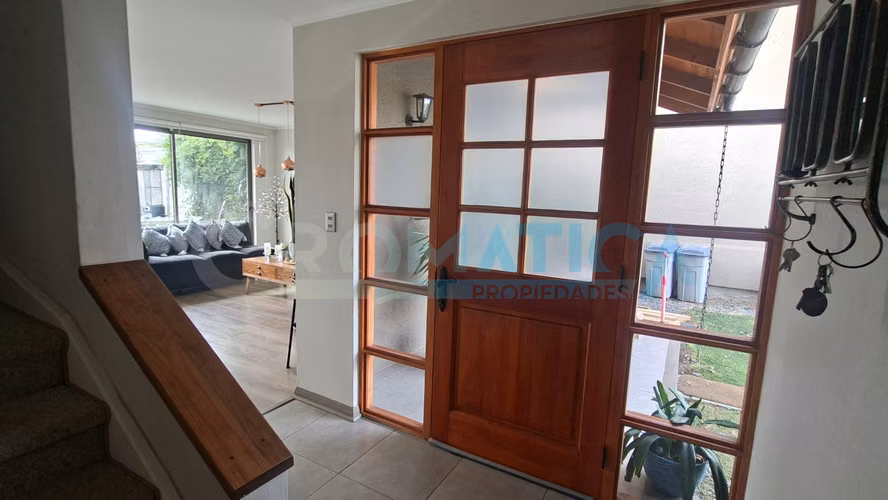 Arriendo casa En Condominio La Viña, Machalí