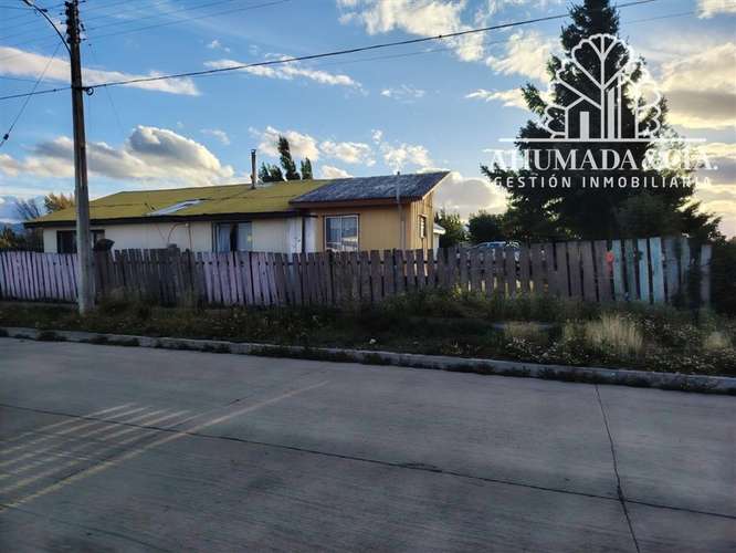 Casa en venta de 4 dorm. en Coihaique - Imagen 3