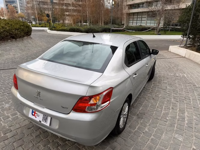 PEUGEOT 301 ACTIVE 1.6 2017 - Imagen 4