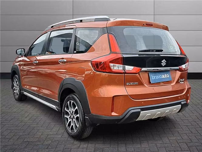 SUZUKI XL7 2022