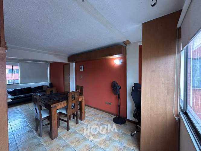 Departamento en Avenida Simón Bolívar