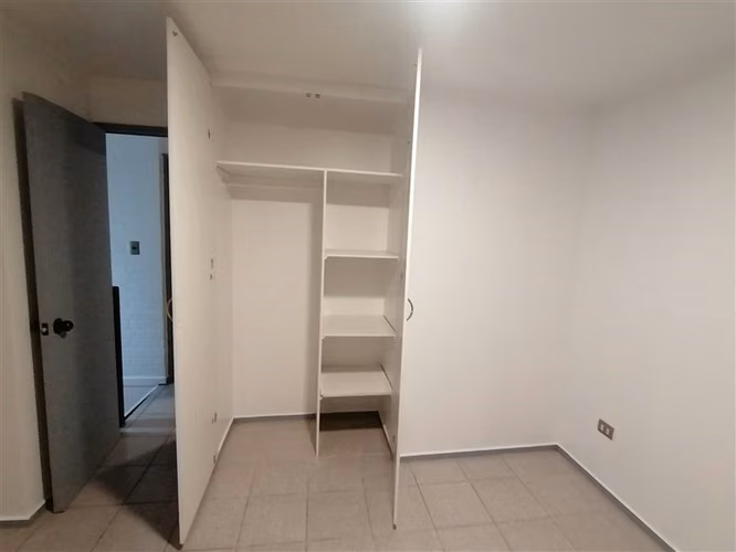 Se Vende Hermosa y Amplia Casa En Lampa 2.190 UF