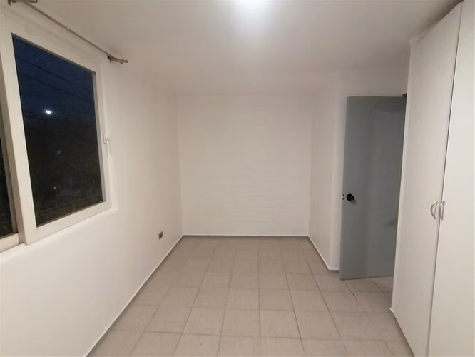 Se Vende Hermosa y Amplia Casa En Lampa 2.190 UF