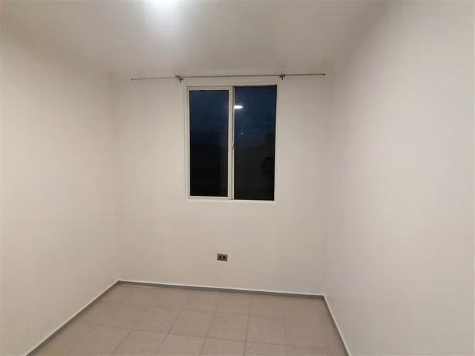 Se Vende Hermosa y Amplia Casa En Lampa 2.190 UF