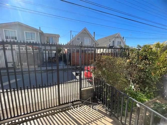 Casa en venta de 4 dorm. en Quilpué