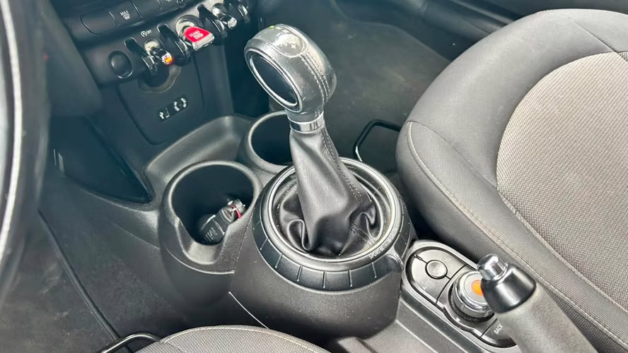 MINI F56 Cooper 1.5 AUT (2016)