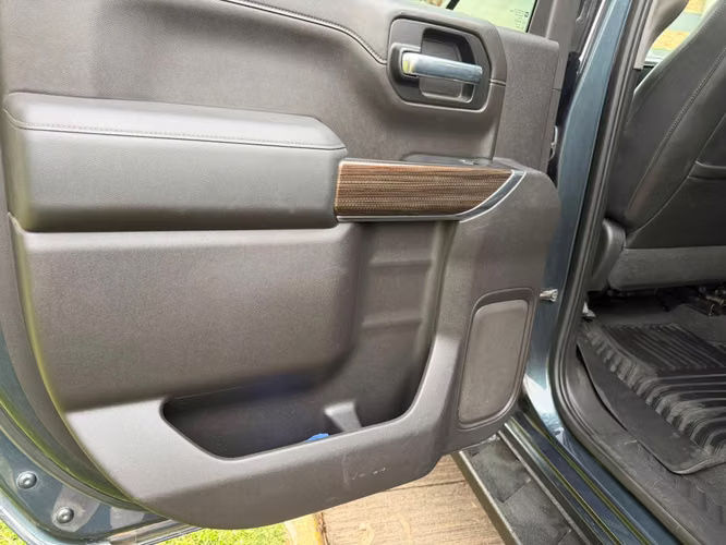 Chevrolet Silverado 5.3 LT TRAILBOSS Z4X4 AT  2021