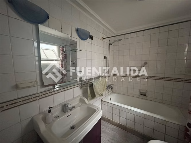 Casa en venta de 3D 1B 2E en Independencia