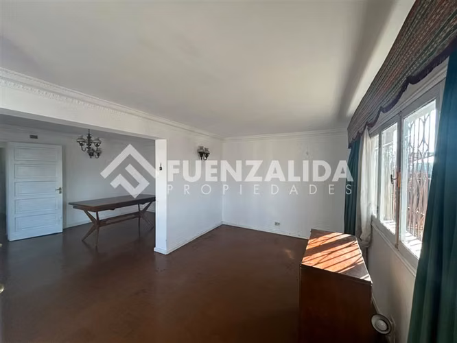 Casa en venta de 3D 1B 2E en Independencia