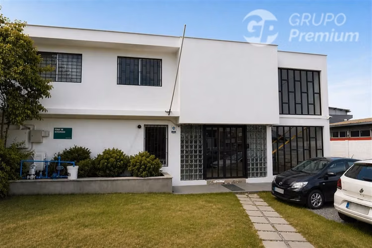 PROPIEDAD INDUSTRIAL COMERCIAL 1100M2 P. INDUSTRIAL LA REINA