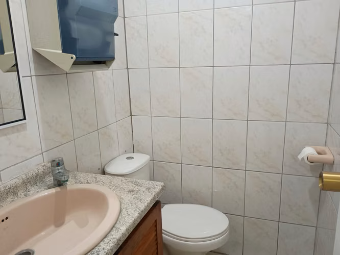 OFICINA EN EL CENTRO DE COQUIMBO EN VENTA // EDIFICIO DIEGO PORTALES