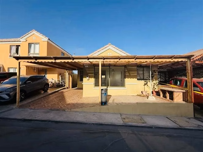 ARRIENDO CASA SECTOR NORTE DE LA CIUDAD DE ANTOFAGASTA
