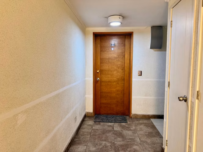 Excelente departamento en Venta, dos dormitorios, vista despejada, remodelado, Recoleta