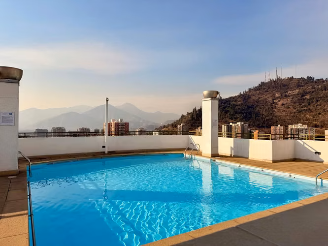 Excelente departamento en Venta, dos dormitorios, vista despejada, remodelado, Recoleta