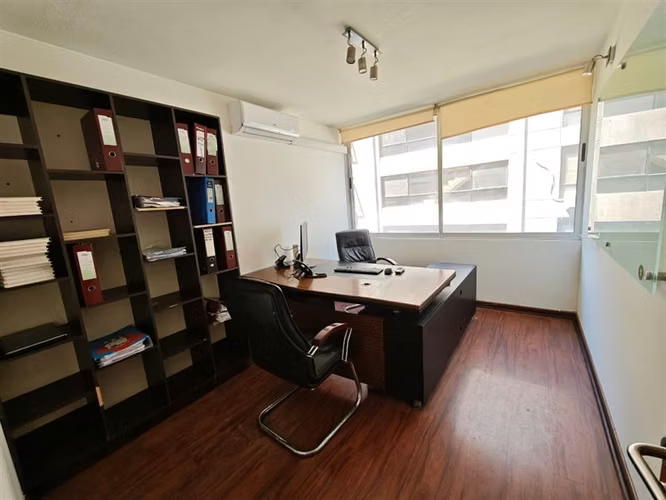 Oficina en arriendo en Providencia