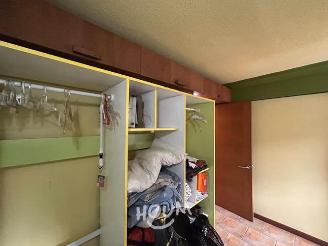 Departamento en Avenida Simón Bolívar
