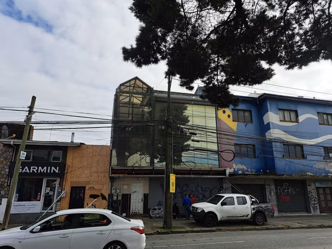 Oficina en segundo piso sector Puerto (175158)