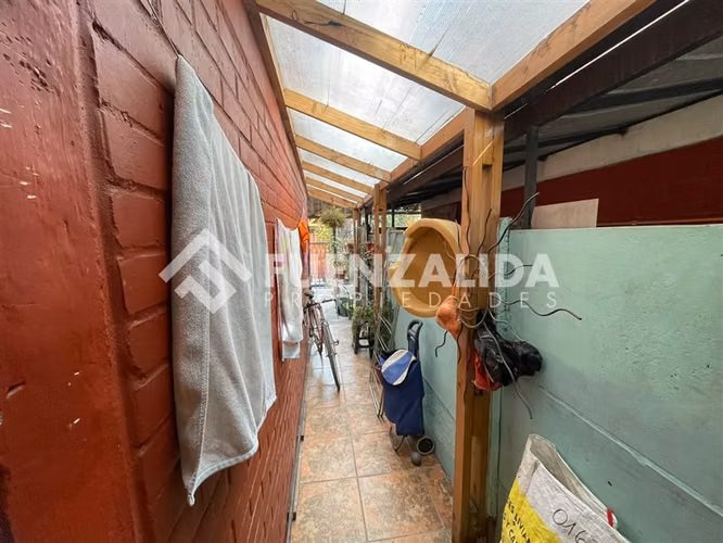 Casa en venta de 4 dorm. en Maipú