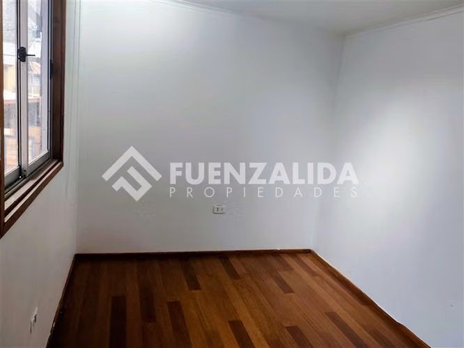 Casa en venta de 4 dormitorios en Puente Alto, AEP