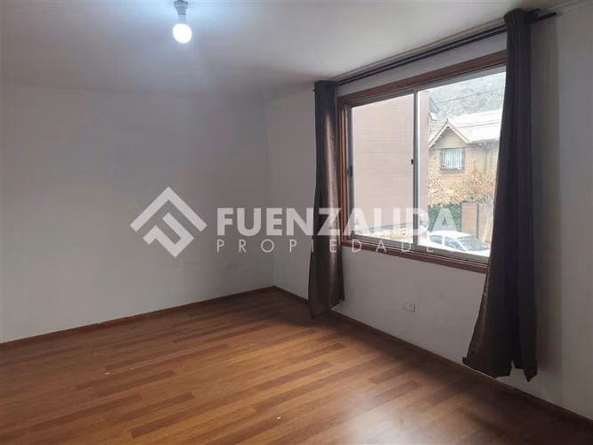 Casa en venta de 4 dormitorios en Puente Alto, AEP