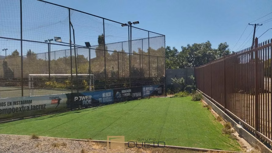 Sitio en arriendo de 2700m2, Paradero 19 La cruz