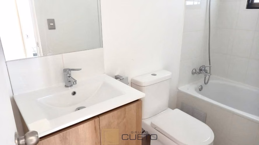 Casa en venta 3d-1b Barrio Maitenes de Quillota